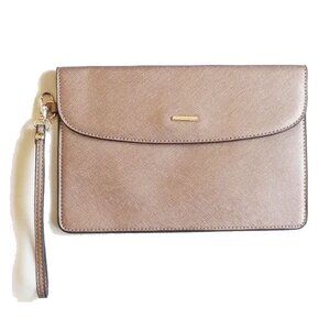 NWOT Wristlet Clutch Pouch Textured Tan Gold  50off3